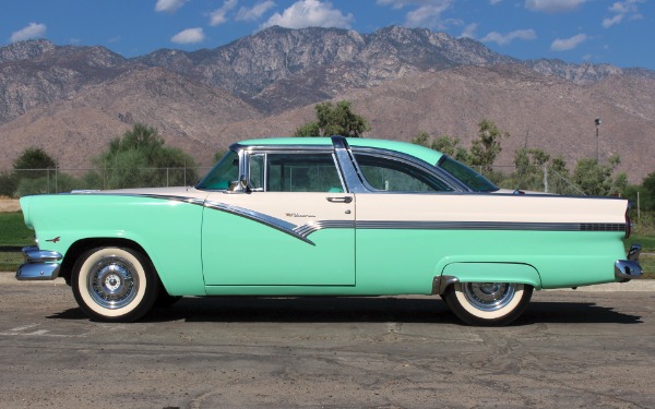 Used-1956-Ford-Fairlane-Crown-Victoria