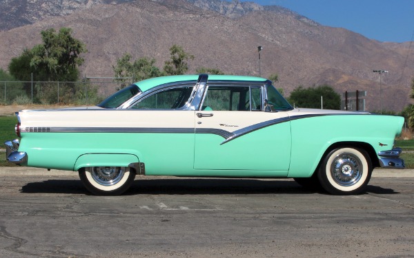 Used-1956-Ford-Fairlane-Crown-Victoria