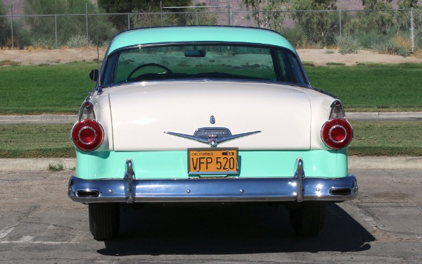 Used-1956-Ford-Fairlane-Crown-Victoria