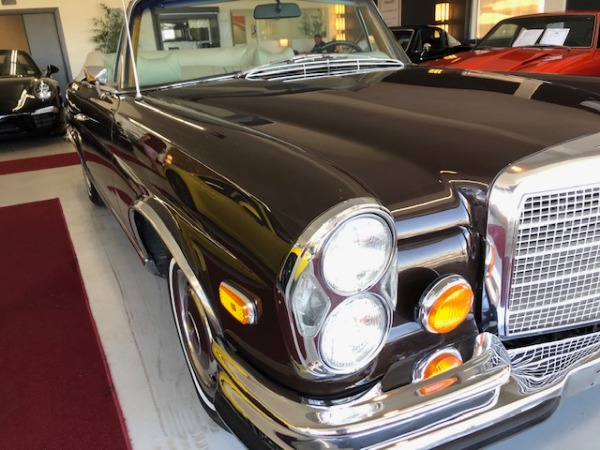 Used-1971-Mercedes-Benz-280-SE-35