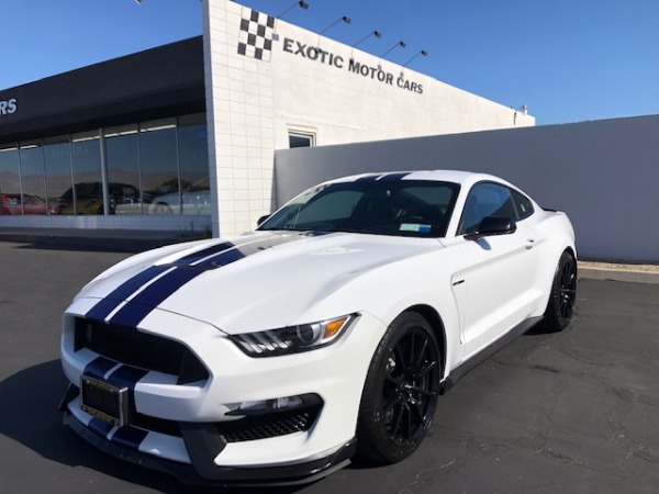 Used-2016-Ford-Mustang-Shelby-GT350