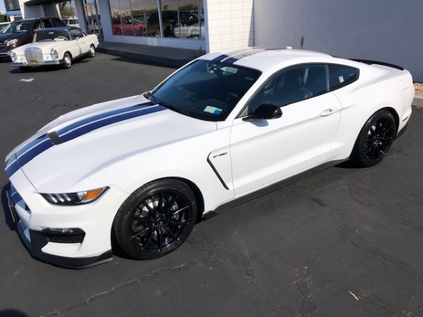 Used-2016-Ford-Mustang-Shelby-GT350