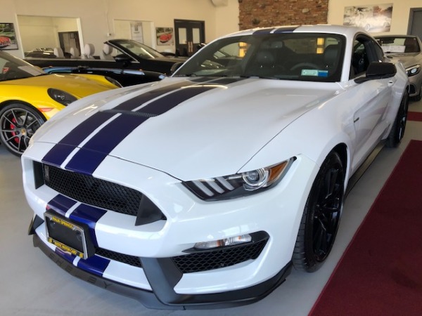 Used-2016-Ford-Mustang-Shelby-GT350