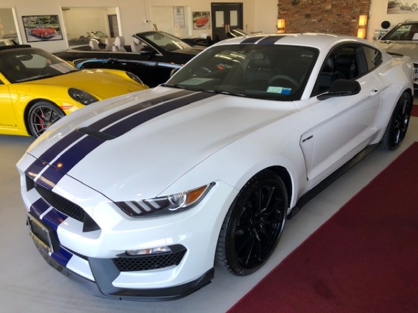 Used-2016-Ford-Mustang-Shelby-GT350