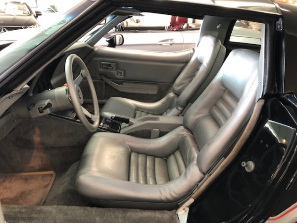 Used-1978-Chevrolet-Corvette-Pace-Car