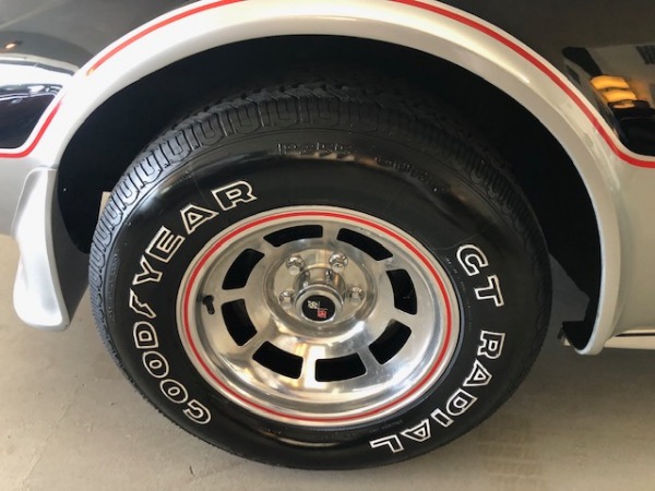 Used-1978-Chevrolet-Corvette-Pace-Car