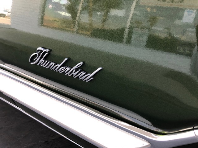 Used-1973-Ford-Thunderbird