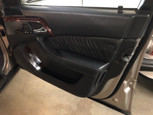 Used-2005-Mercedes-Benz-S-Class-S-500-4MATIC