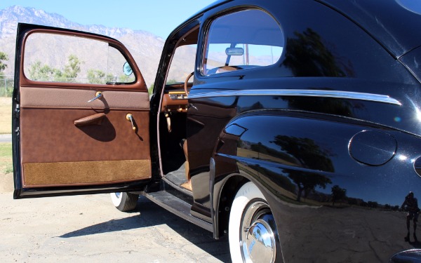 Used-1942-Ford-Deluxe-Coupe
