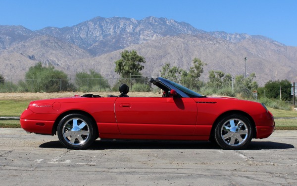 Used-2002-Ford-Thunderbird-Deluxe