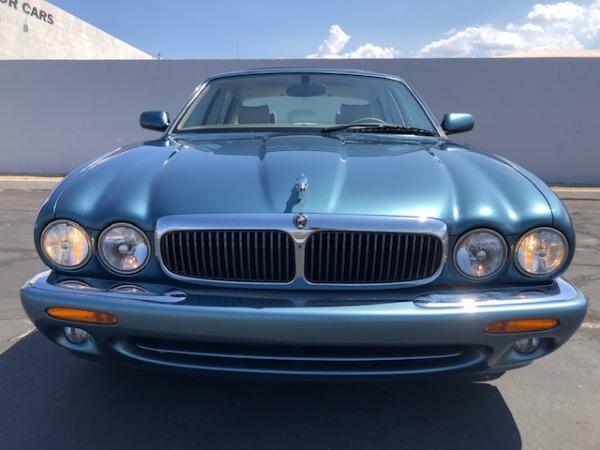 Used-2000-Jaguar-XJ-Series-XJ8