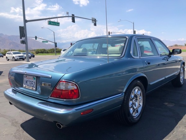 Used-2000-Jaguar-XJ-Series-XJ8