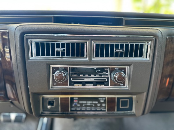 Used-1986-Cadillac-Fleetwood-Brougham