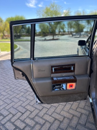 Used-1986-Cadillac-Fleetwood-Brougham
