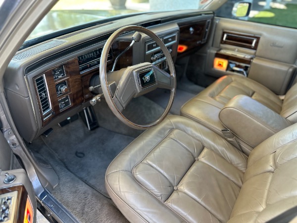 Used-1986-Cadillac-Fleetwood-Brougham