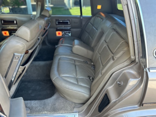 Used-1986-Cadillac-Fleetwood-Brougham