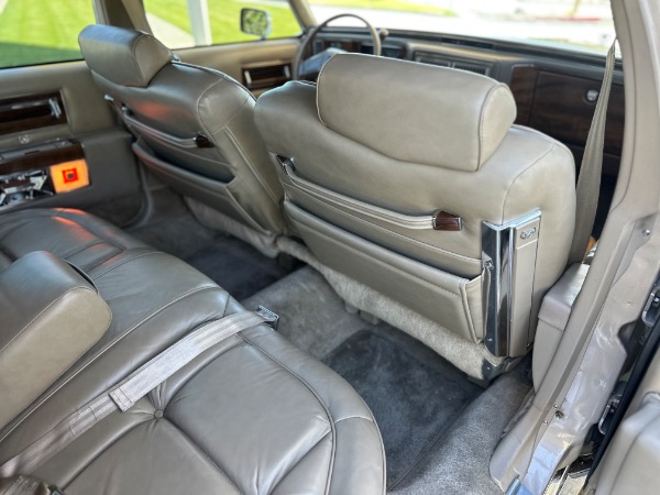 Used-1986-Cadillac-Fleetwood-Brougham