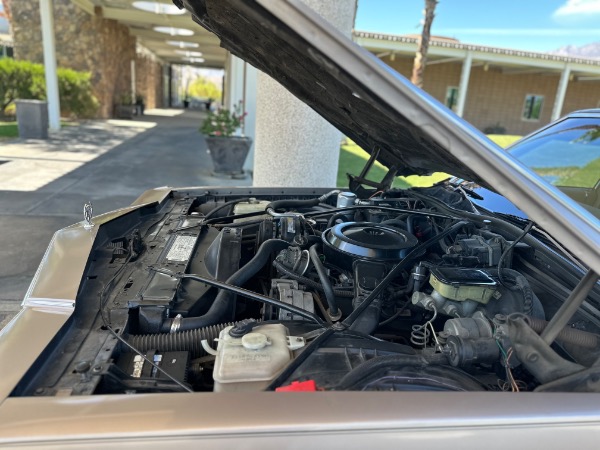 Used-1986-Cadillac-Fleetwood-Brougham