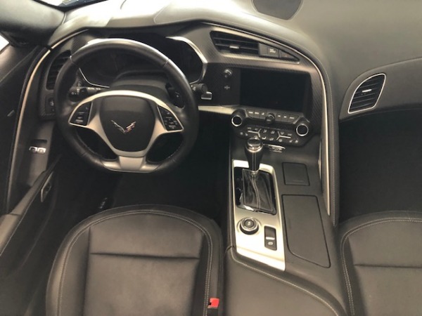 Used-2019-Chevrolet-Corvette-Stingray