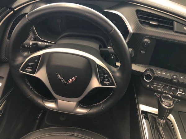 Used-2019-Chevrolet-Corvette-Stingray