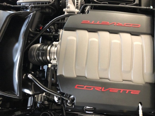 Used-2019-Chevrolet-Corvette-Stingray