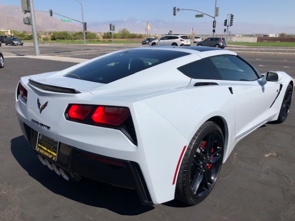 Used-2019-Chevrolet-Corvette-Stingray