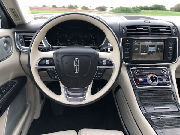 Used-2017-Lincoln-Continental-Black-Label