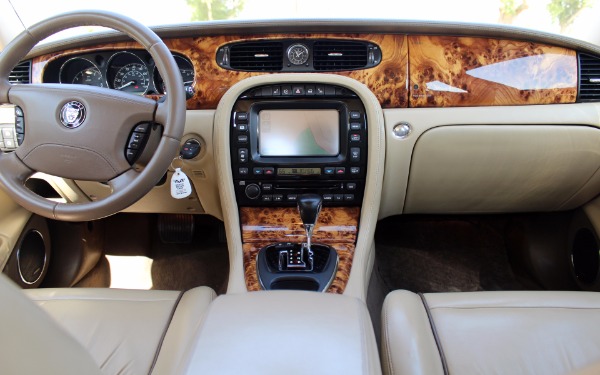 Used-2007-Jaguar-XJ-Series-Vanden-Plas