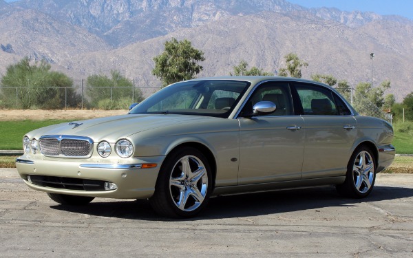 Used-2007-Jaguar-XJ-Series-Vanden-Plas