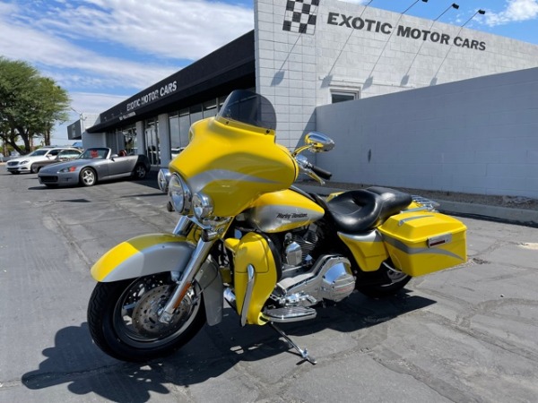 Used-2005-Harley-Davidson-Electra-Glide-CVO-Screaming-Eagle-edition