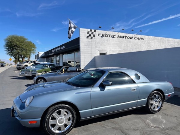 Used-2005-Ford-Thunderbird-Deluxe