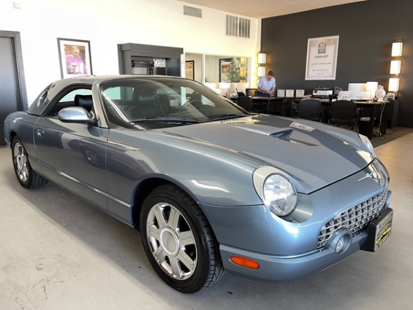 Used-2005-Ford-Thunderbird-Deluxe