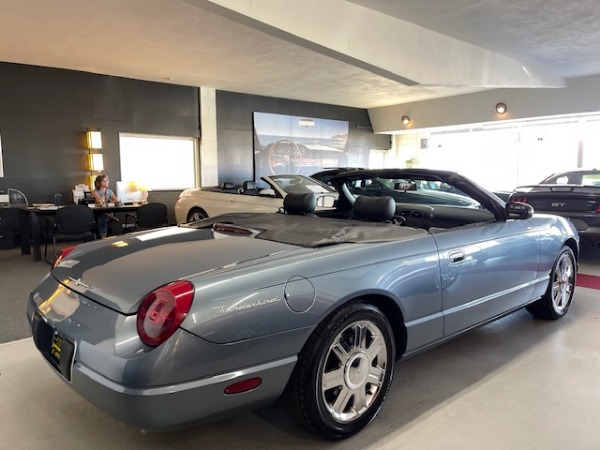 Used-2005-Ford-Thunderbird-Deluxe