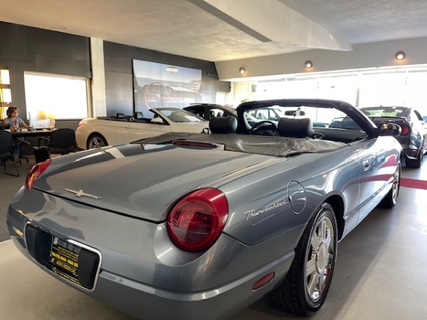 Used-2005-Ford-Thunderbird-Deluxe