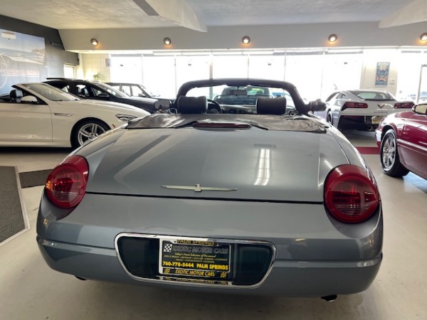 Used-2005-Ford-Thunderbird-Deluxe