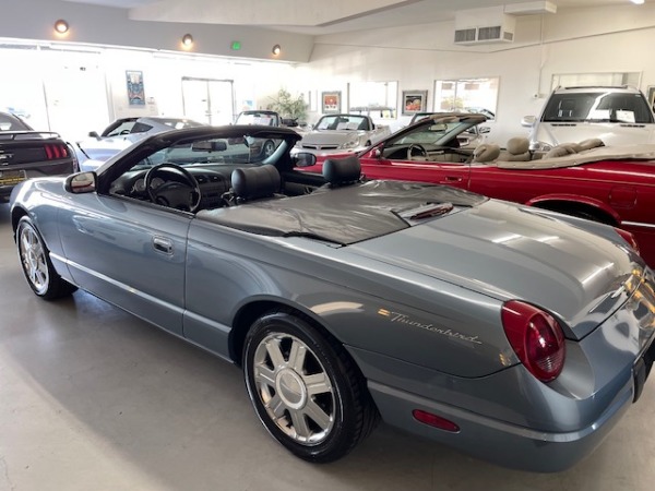 Used-2005-Ford-Thunderbird-Deluxe