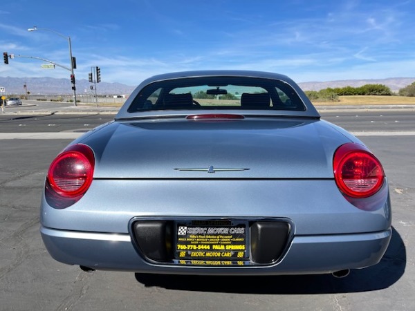 Used-2005-Ford-Thunderbird-Deluxe