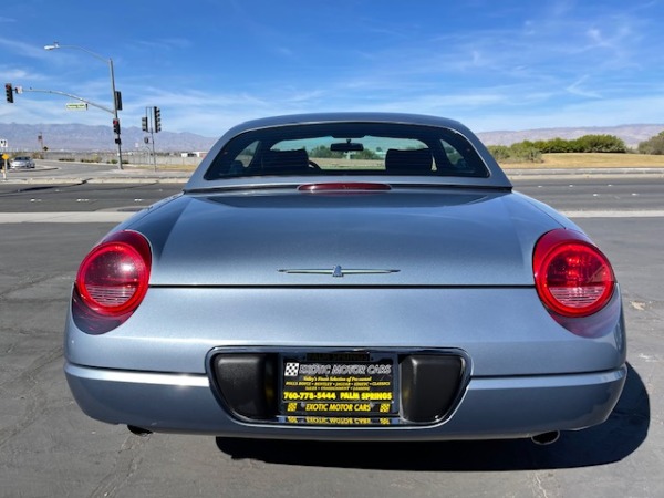 Used-2005-Ford-Thunderbird-Deluxe