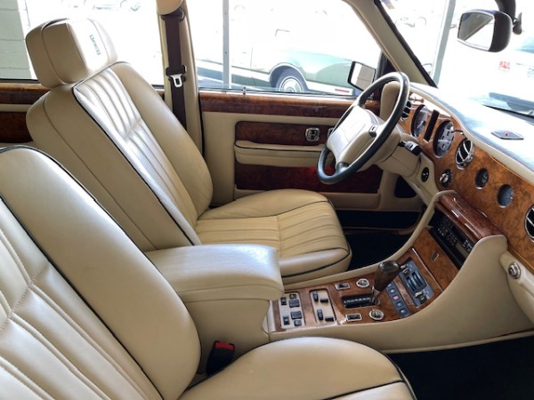 Used-1997-Rolls-Royce-Silver-Spur-Lauderdale-Edition