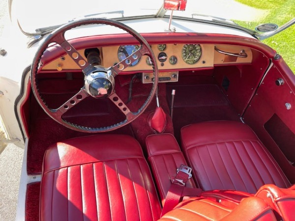 Used-1952-Jaguar-XK120