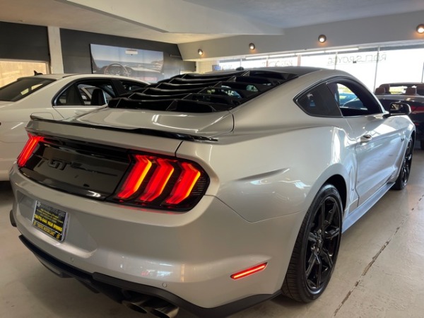 Used-2019-Ford-Mustang-GT-Premium