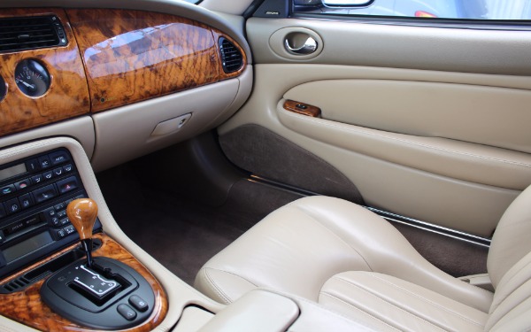 Used-2002-Jaguar-XK-Series-XK8