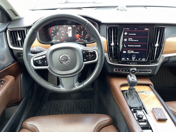 Used-2018-Volvo-S90-T6-Inscription