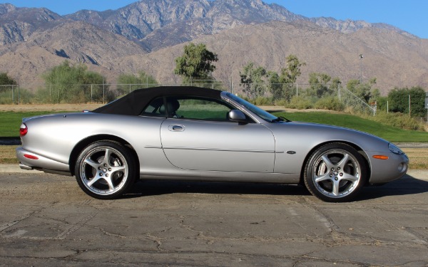 Used-2001-Jaguar-XKR-Silverstone