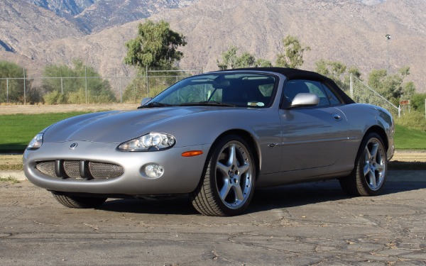 Used-2001-Jaguar-XKR-Silverstone