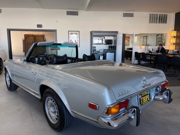 Used-1971-Mercedes-Benz-280SL