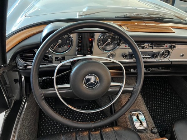 Used-1971-Mercedes-Benz-280SL