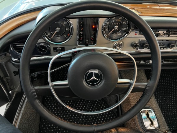 Used-1971-Mercedes-Benz-280SL