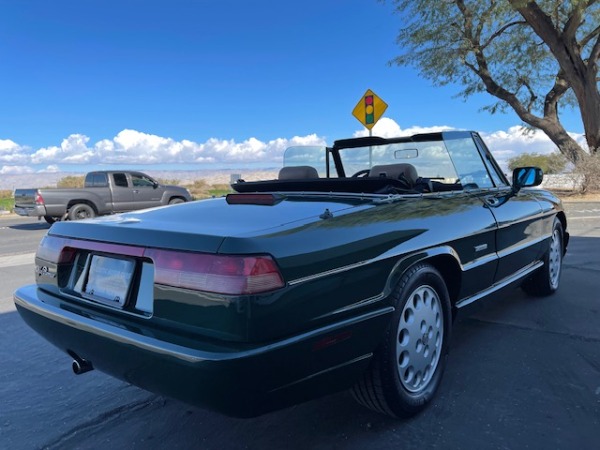 Used-1993-Alfa-Romeo-Spider-Veloce