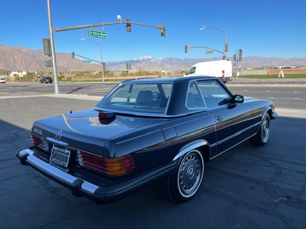 Used-1986-Mercedes-Benz-560-Class-560-SL